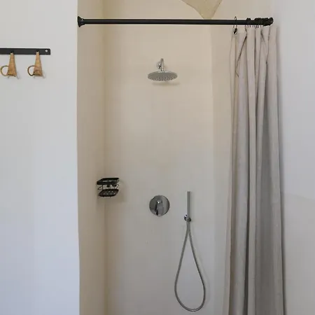 Lamia Gia With Private Pool